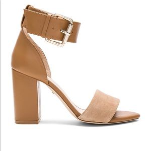 RYe Leia buckle heel size 6 never been worn